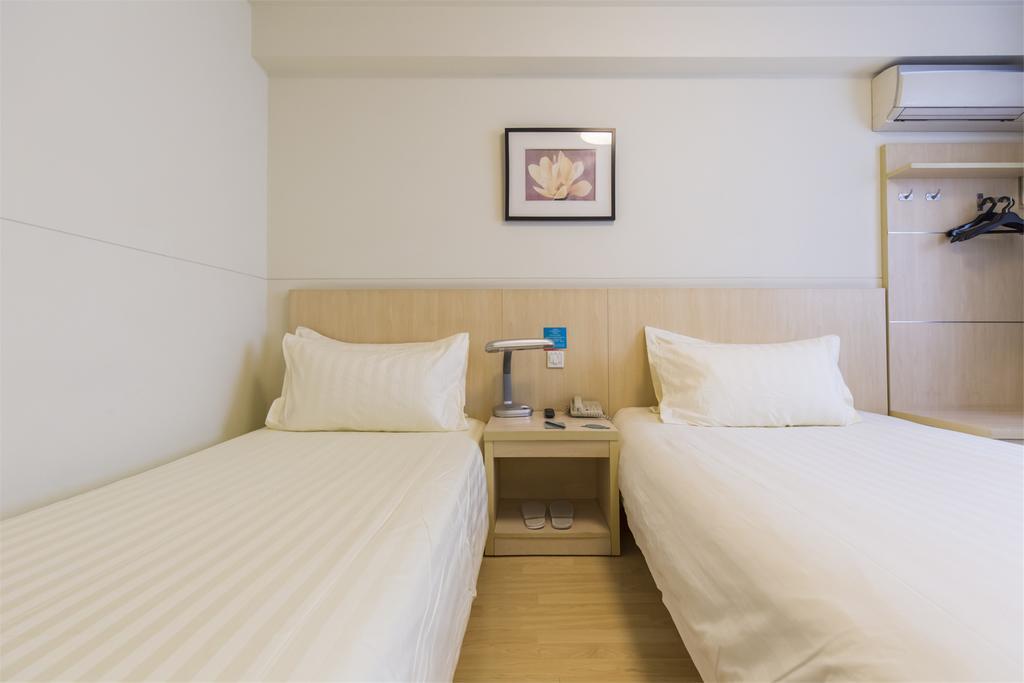 Jinjiang Inn - Yinchuan New Moon Square Экстерьер фото